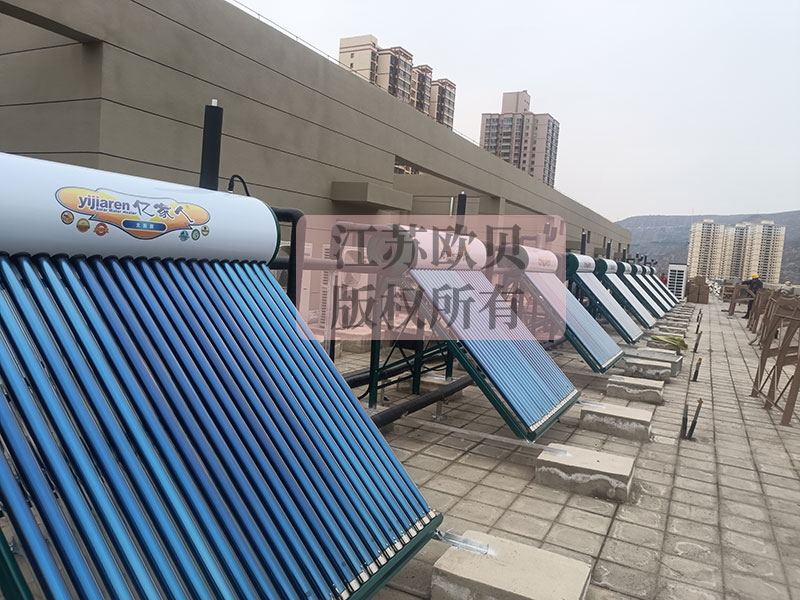 【視頻】蘭州高鐵站超導(dǎo)熱管+承壓太陽能熱水工程